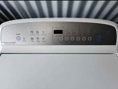 Fisher & Paykel 8.5KG Top Loader