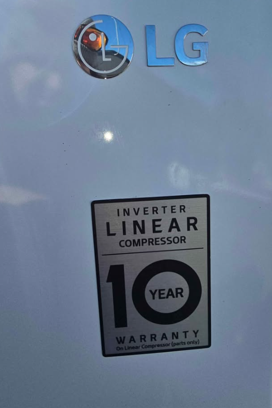 LG Near NEW 516L Top Mount Fridge Freezer