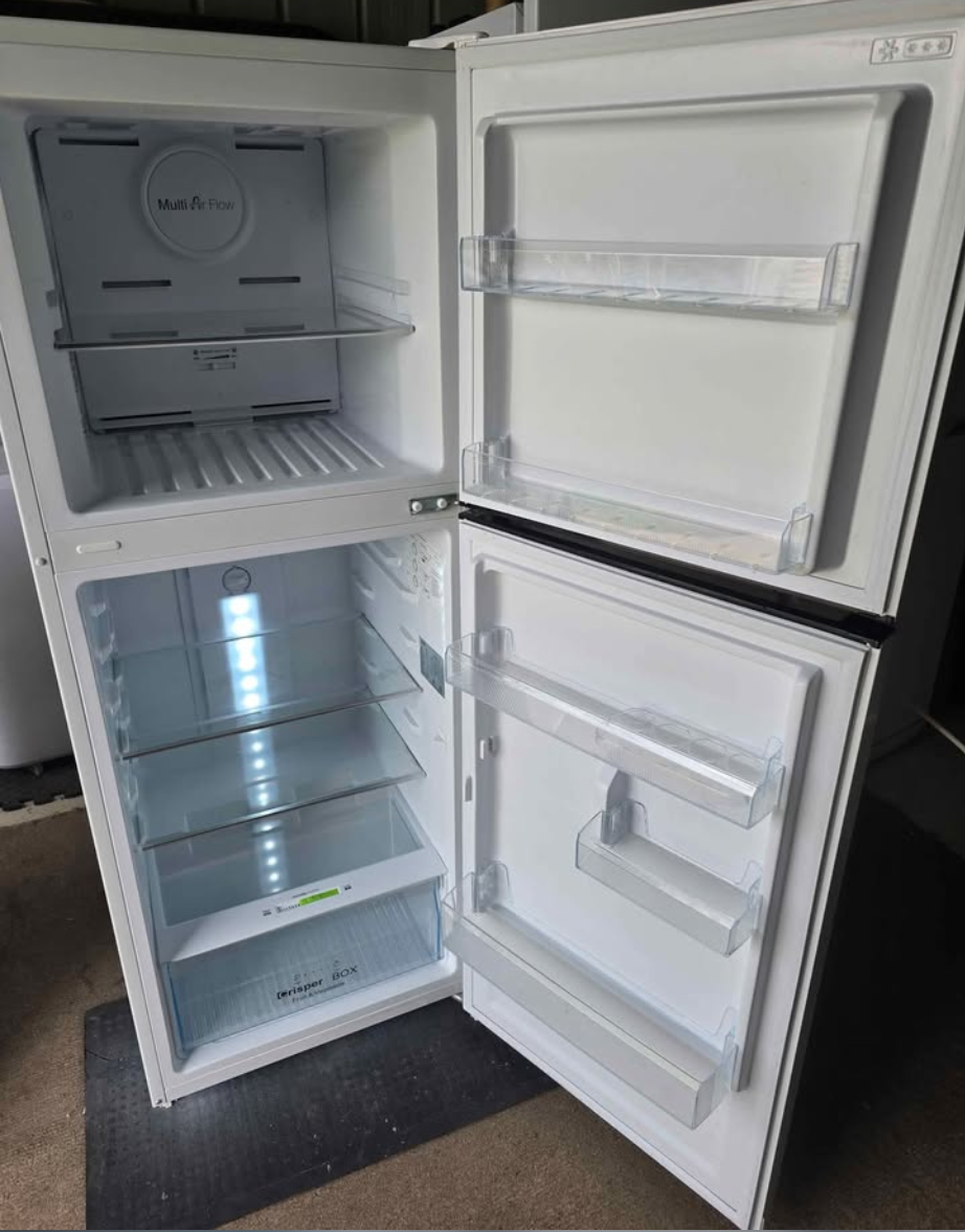 Chiq 216L Top Mount Fridge