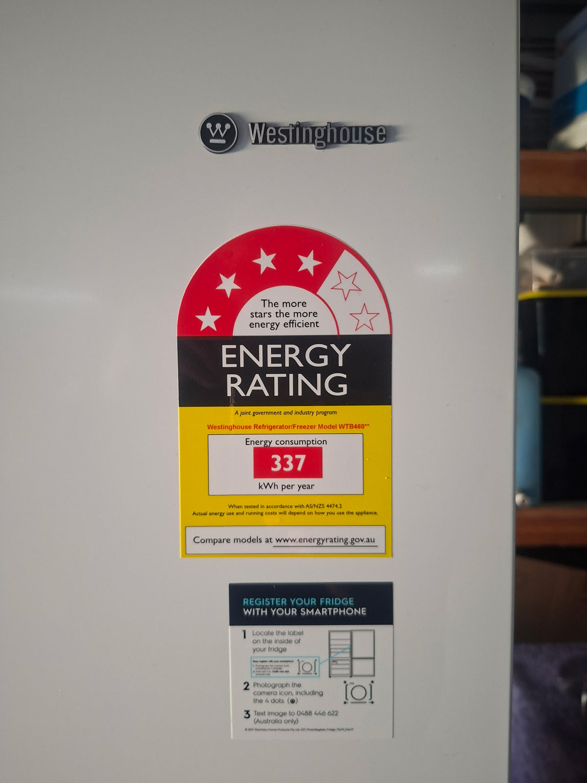 Westinghouse Fridge Freezer 460L
