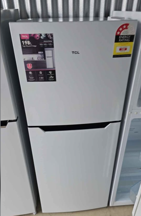 TCL Fridge Freezer 198L