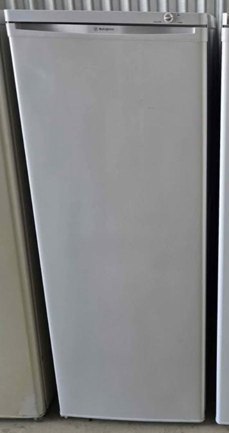 Westinghouse Upright Freezer