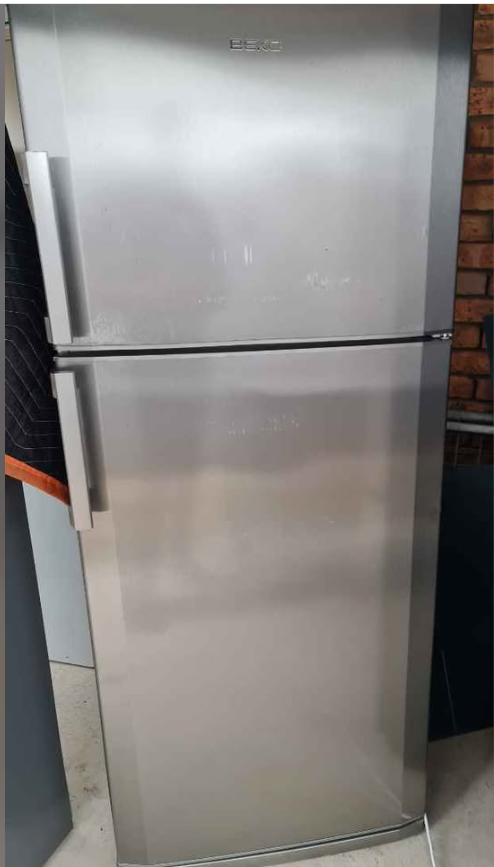 Beko 415L stainless fridge freezer