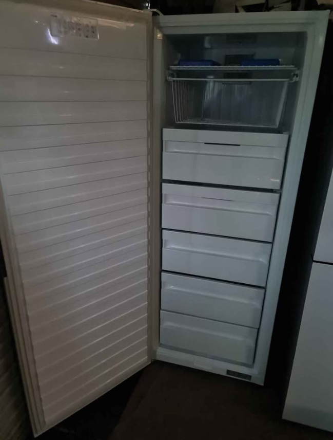 388L Upright Freezer Fisher Paykel
