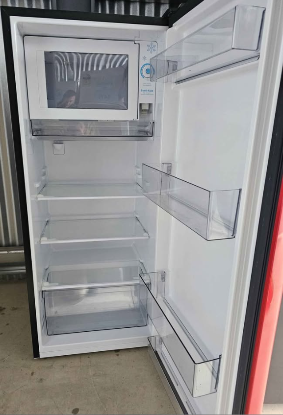 Hisense 176L Bar Fridge