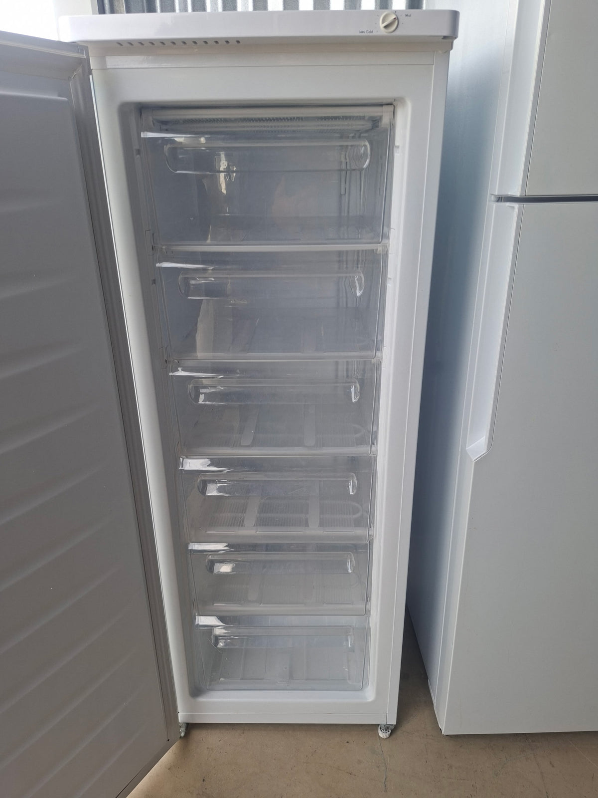 Westinghouse 180L Upright Freezer