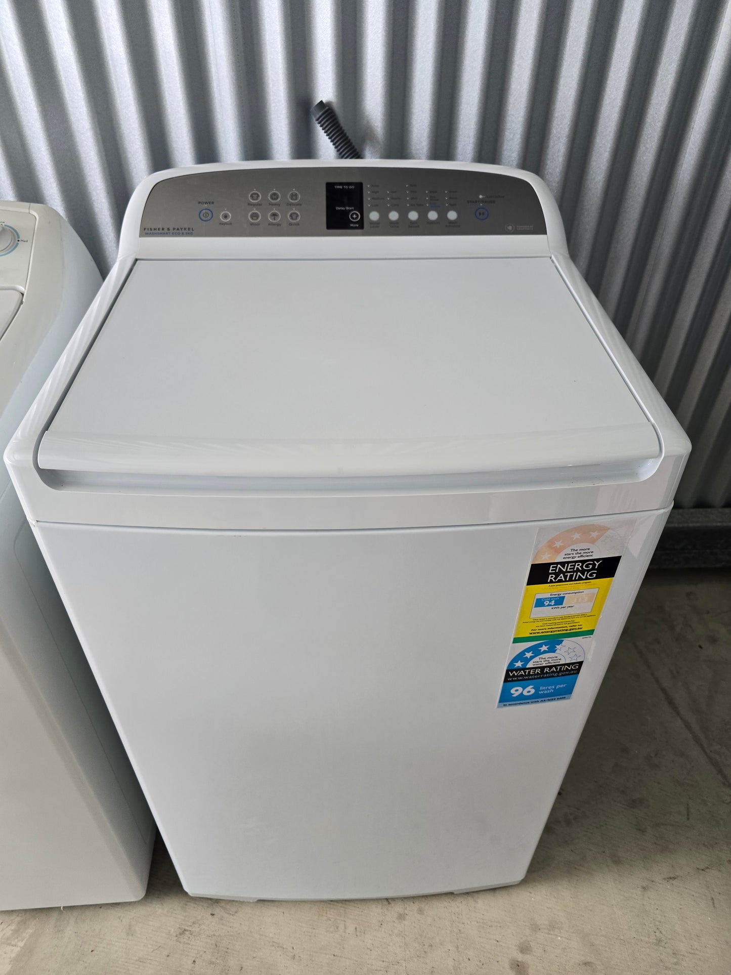 Fisher Paykel 8KG Top Load Washer