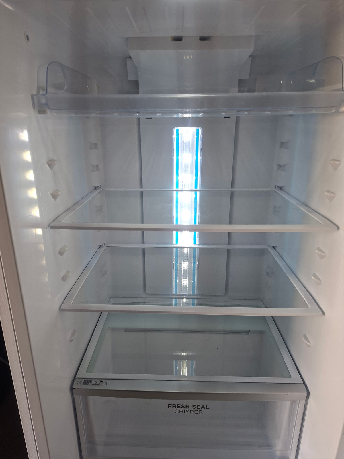 Westinghouse Fridge Freezer 460L