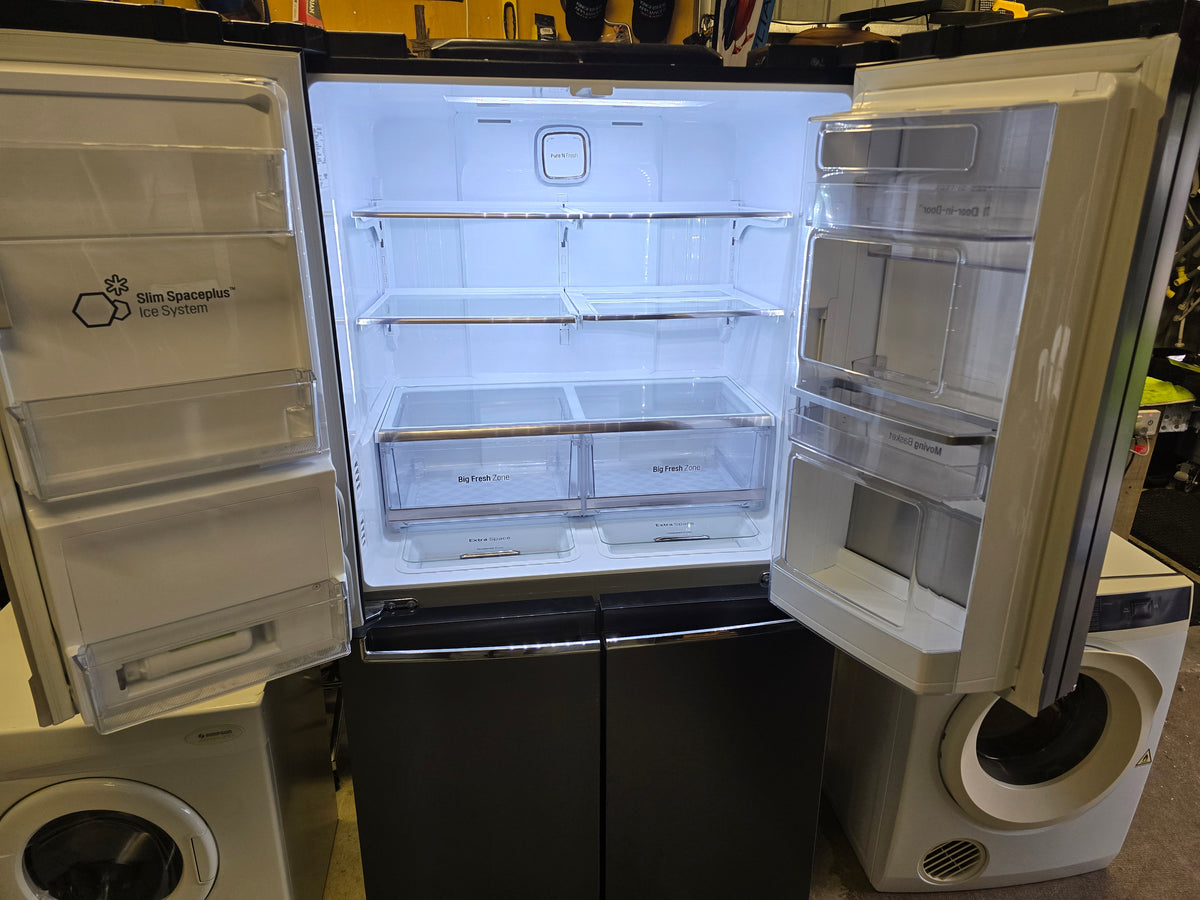 Lg quad door w/ ice&water 708L