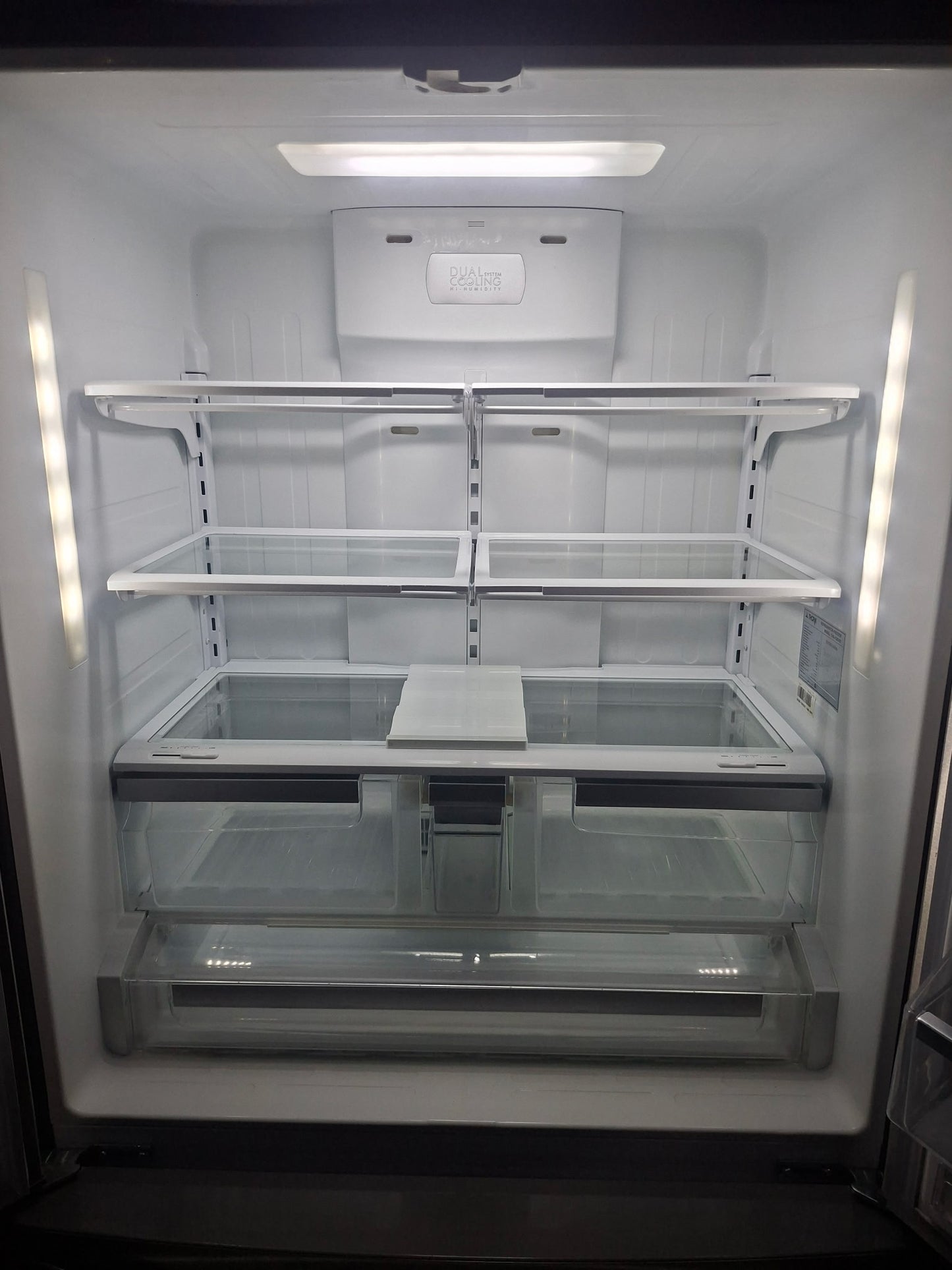 Samsung 532L w/water dispenser