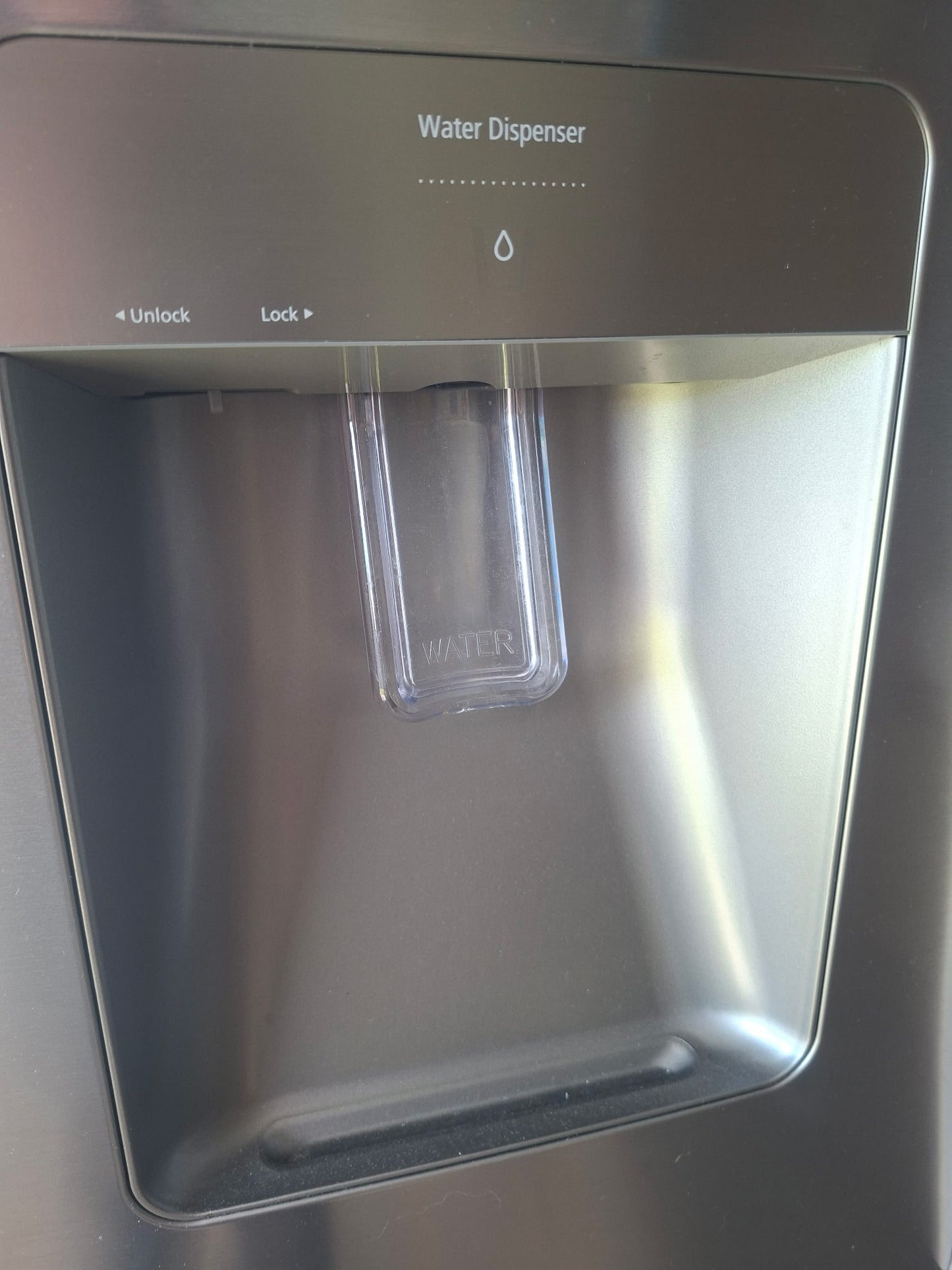 Samsung 532L w/water dispenser